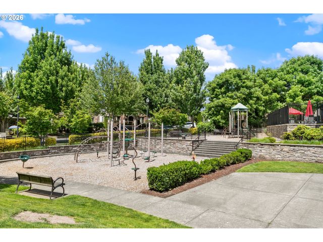 6645 Nw 165TH Ave, Portland, OR 97229