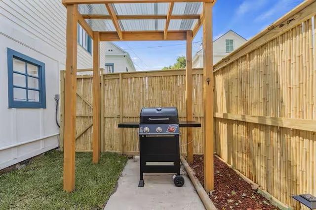 1105 Ball, Galveston, TX 77550