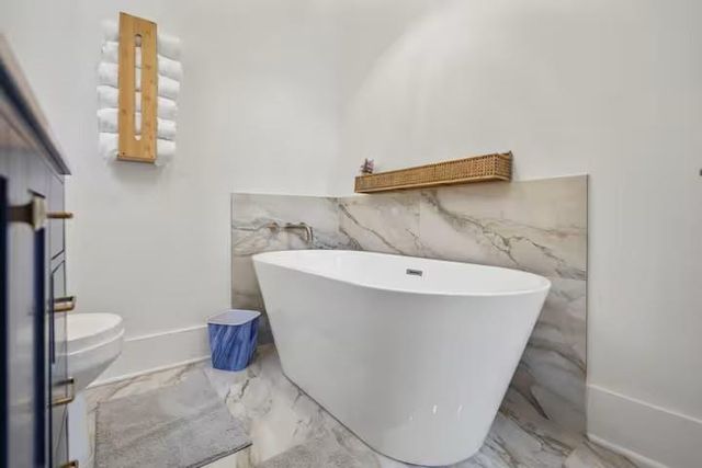 1105 Ball, Galveston, TX 77550