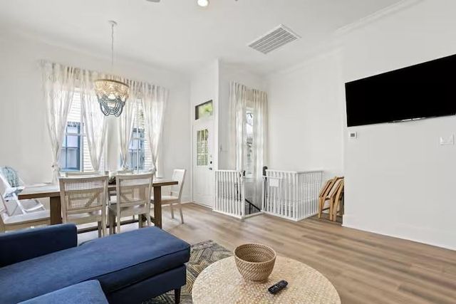 1105 Ball, Galveston, TX 77550