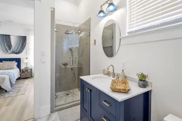 1105 Ball, Galveston, TX 77550