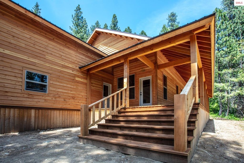 69 Boreal Way, Bonners Ferry, ID 83805 photo 2