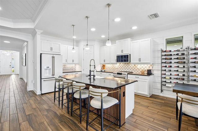 157 VERAZA COURT, Nokomis, FL 34275