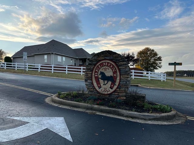 875 Affirmed dr, Boiling Springs, SC 29316