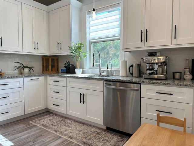 875 Affirmed dr, Boiling Springs, SC 29316