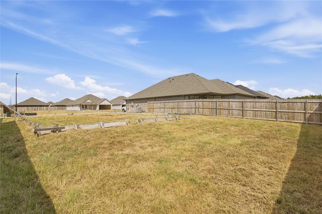 807 Moseley Lane, Greenville, TX 75402