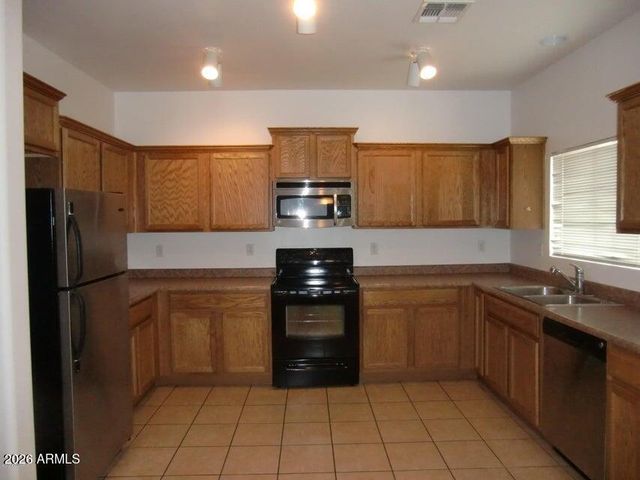 5419 W SHUMWAY FARM Road, Laveen, AZ 85339