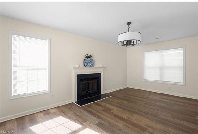 813 Valley Oak Drive, Greensboro, NC 27406
