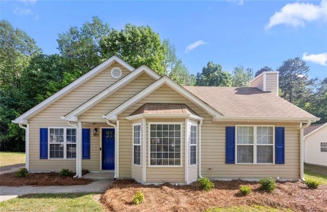 813 Valley Oak Drive, Greensboro, NC 27406