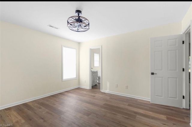 813 Valley Oak Drive, Greensboro, NC 27406
