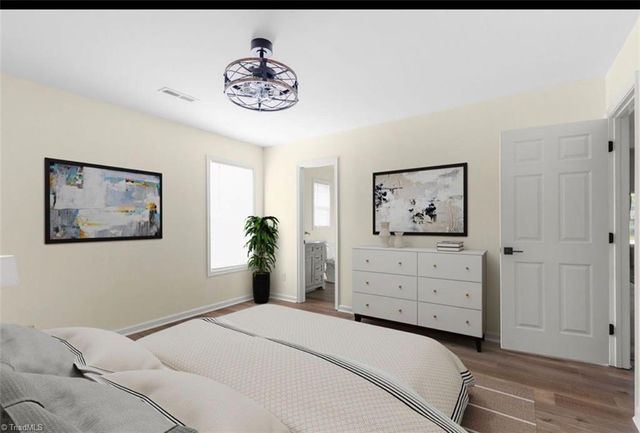813 Valley Oak Drive, Greensboro, NC 27406