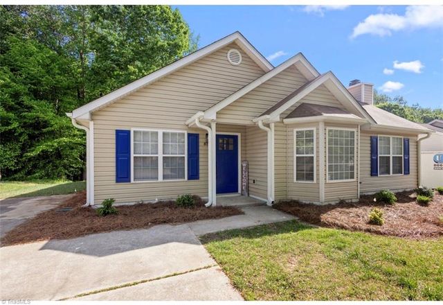 813 Valley Oak Drive, Greensboro, NC 27406