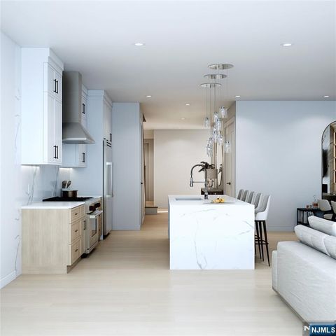 2 Feldman Court 2, Paramus, NJ 07652