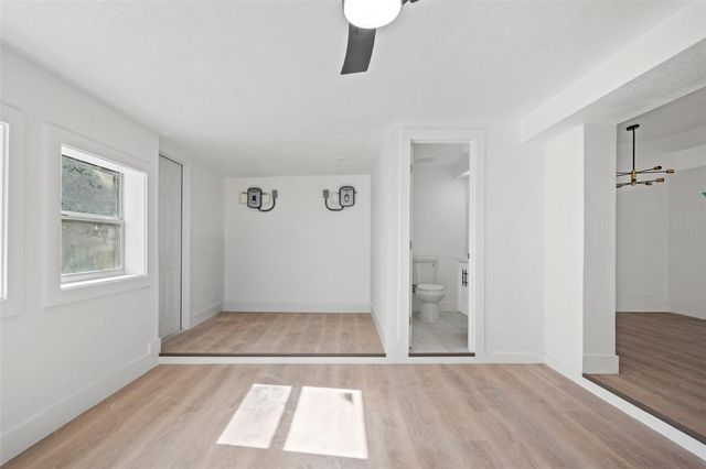 9402 W CLUSTER AVENUE, Tampa, FL 33615