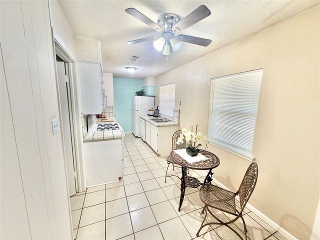 511 Jupiter, Denton, TX 76209