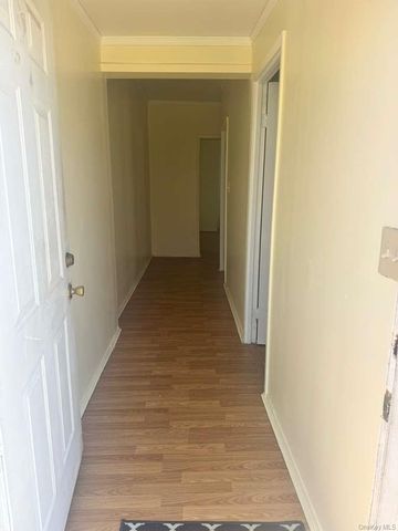 8811 185th Street, Hollis, NY 11423