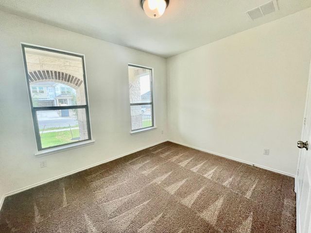 163 McGinnis TRL, Kyle, TX 78640
