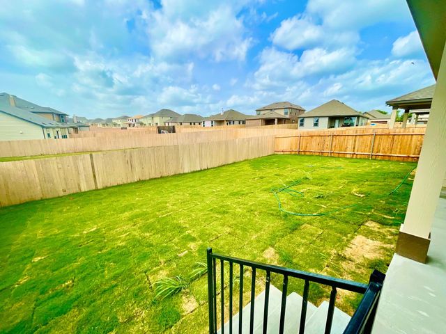 163 McGinnis TRL, Kyle, TX 78640