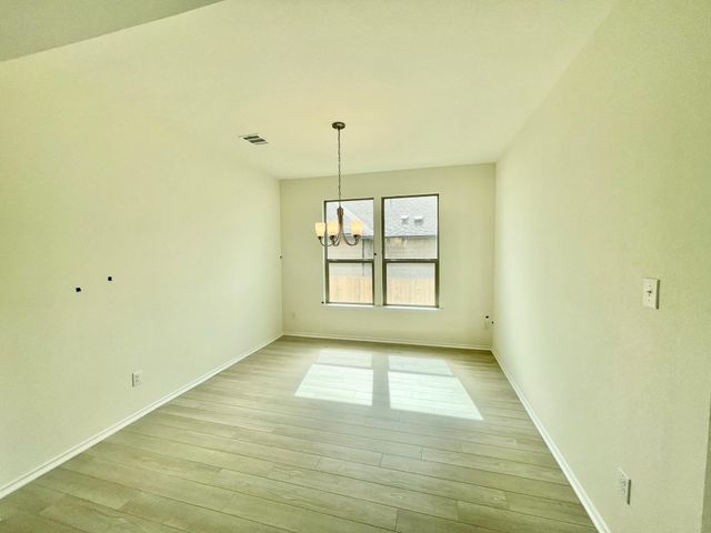 163 McGinnis TRL, Kyle, TX 78640
