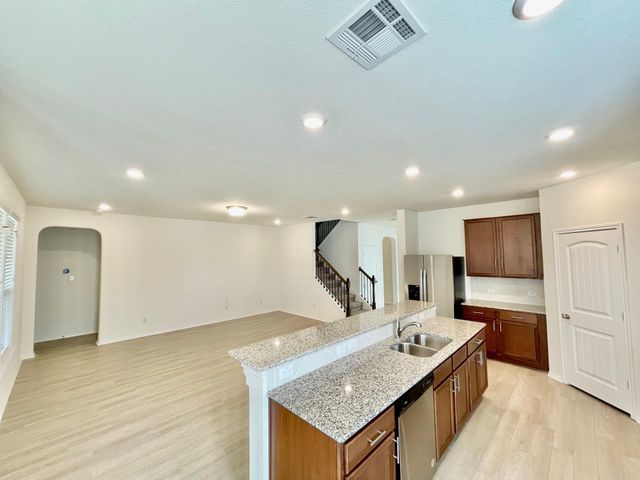 163 McGinnis TRL, Kyle, TX 78640