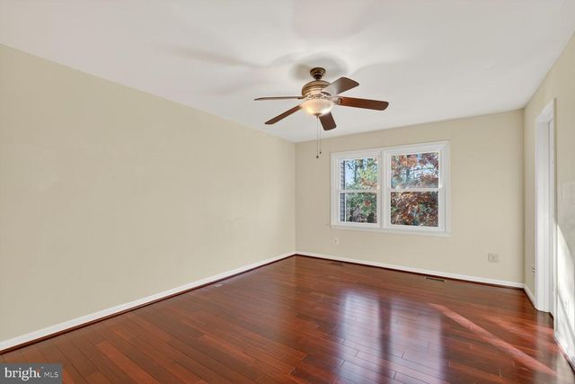 8060 MORNING MEADOW CT, Alexandria, VA 22315