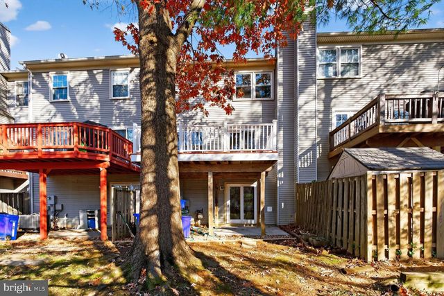 8060 MORNING MEADOW CT, Alexandria, VA 22315