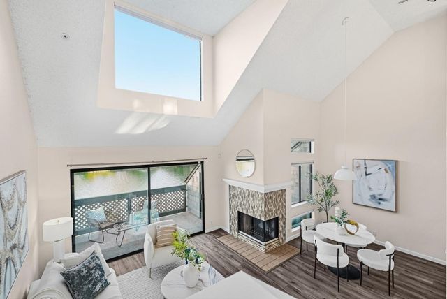 98 Pelican Lane, Redwood City, CA 94065