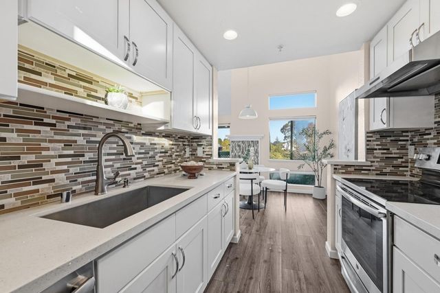 98 Pelican Lane, Redwood City, CA 94065