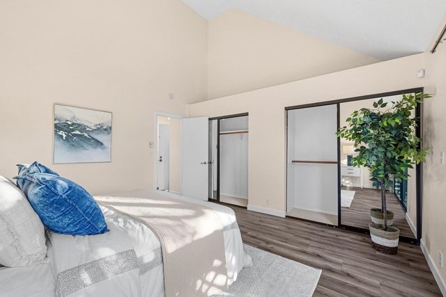 98 Pelican Lane, Redwood City, CA 94065
