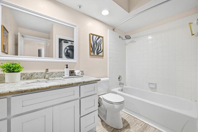 98 Pelican Lane, Redwood City, CA 94065