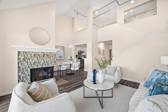98 Pelican Lane, Redwood City, CA 94065
