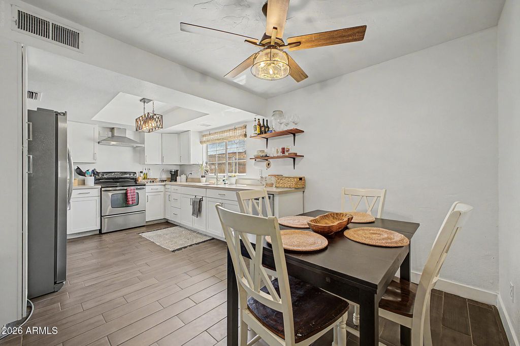 4640 N 77TH Drive, Phoenix, AZ 85033 — photo 5