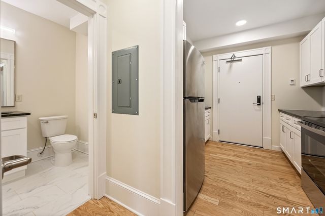 1355 Main Street 204, Hartford, CT 06103