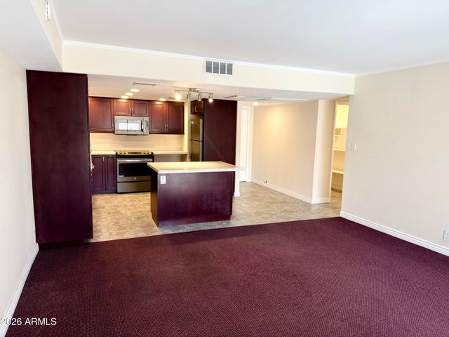 7920 E Camelback Road 312, Scottsdale, AZ 85251