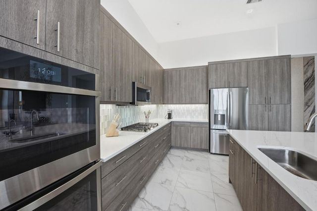 9651 Spruce Woods Drive, Boynton Beach, FL 33473