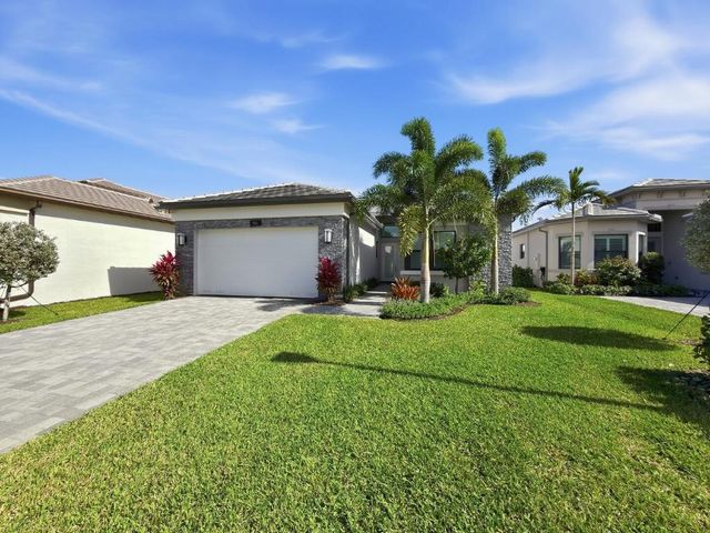 9651 Spruce Woods Drive, Boynton Beach, FL 33473
