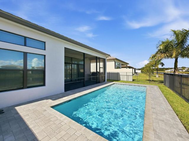 9651 Spruce Woods Drive, Boynton Beach, FL 33473