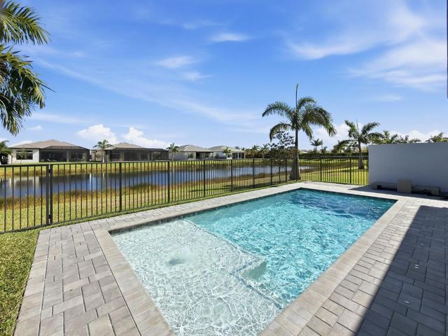 9651 Spruce Woods Drive, Boynton Beach, FL 33473