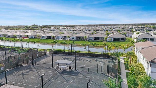 9651 Spruce Woods Drive, Boynton Beach, FL 33473