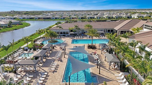 9651 Spruce Woods Drive, Boynton Beach, FL 33473