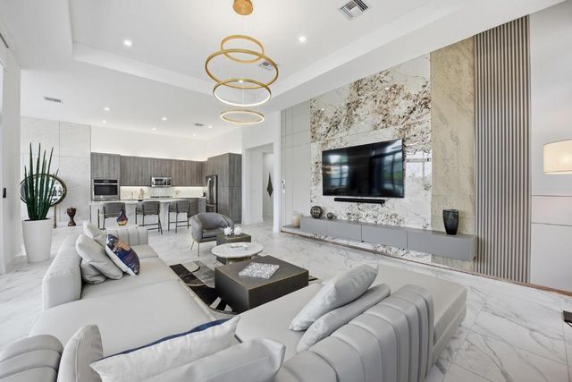 9651 Spruce Woods Drive, Boynton Beach, FL 33473