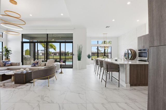 9651 Spruce Woods Drive, Boynton Beach, FL 33473