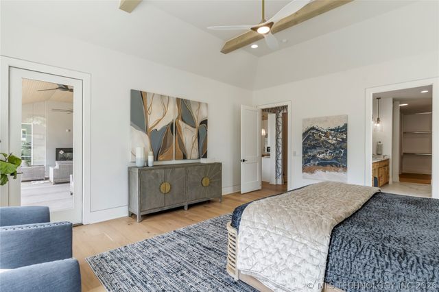 17776 E Falcon Pass, Owasso, OK 74055
