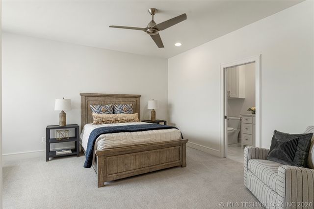 17776 E Falcon Pass, Owasso, OK 74055