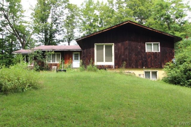 475 County Route 11, West Monroe, NY 13167