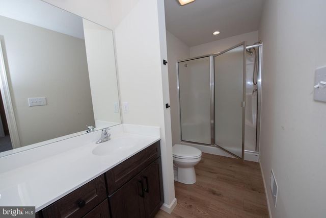 233 BUTTERNUT DR, Oxford, PA 19363