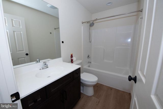 233 BUTTERNUT DR, Oxford, PA 19363