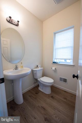 233 BUTTERNUT DR, Oxford, PA 19363