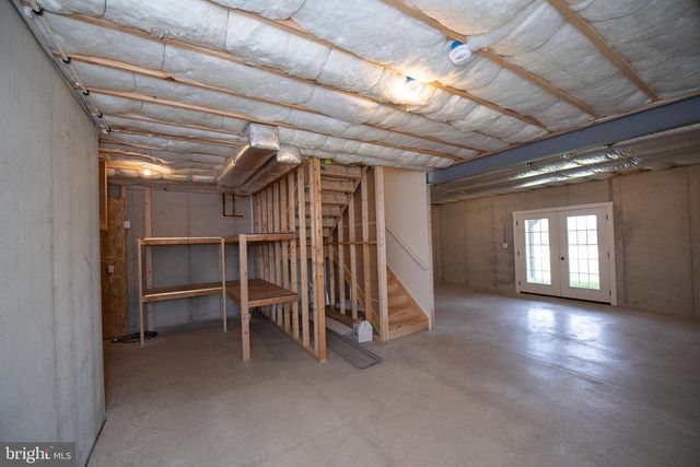 233 BUTTERNUT DR, Oxford, PA 19363