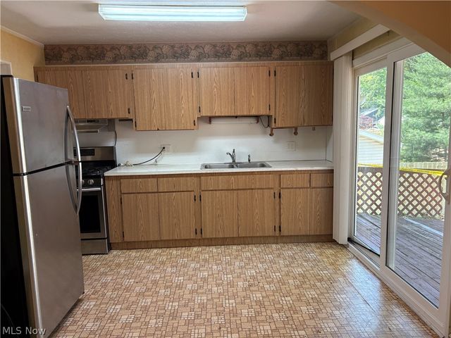 1864 Clyde Road, Madison, OH 44057